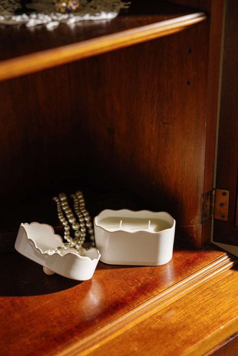 Yuzu Woods - 5.5 oz Ceramic Candle