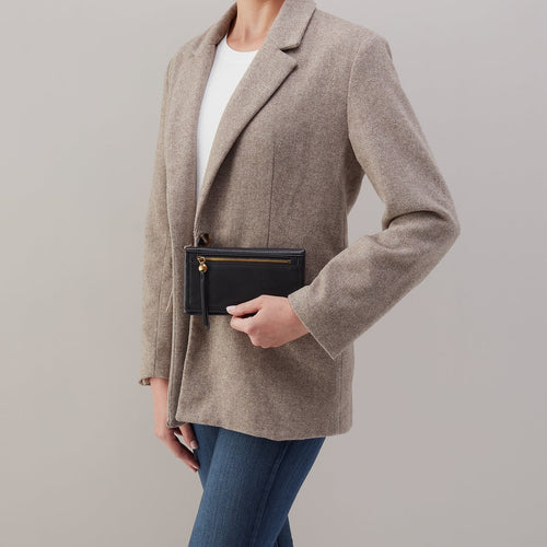 Load image 1 in gallery view