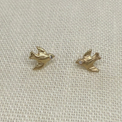 Load image 1 in gallery view