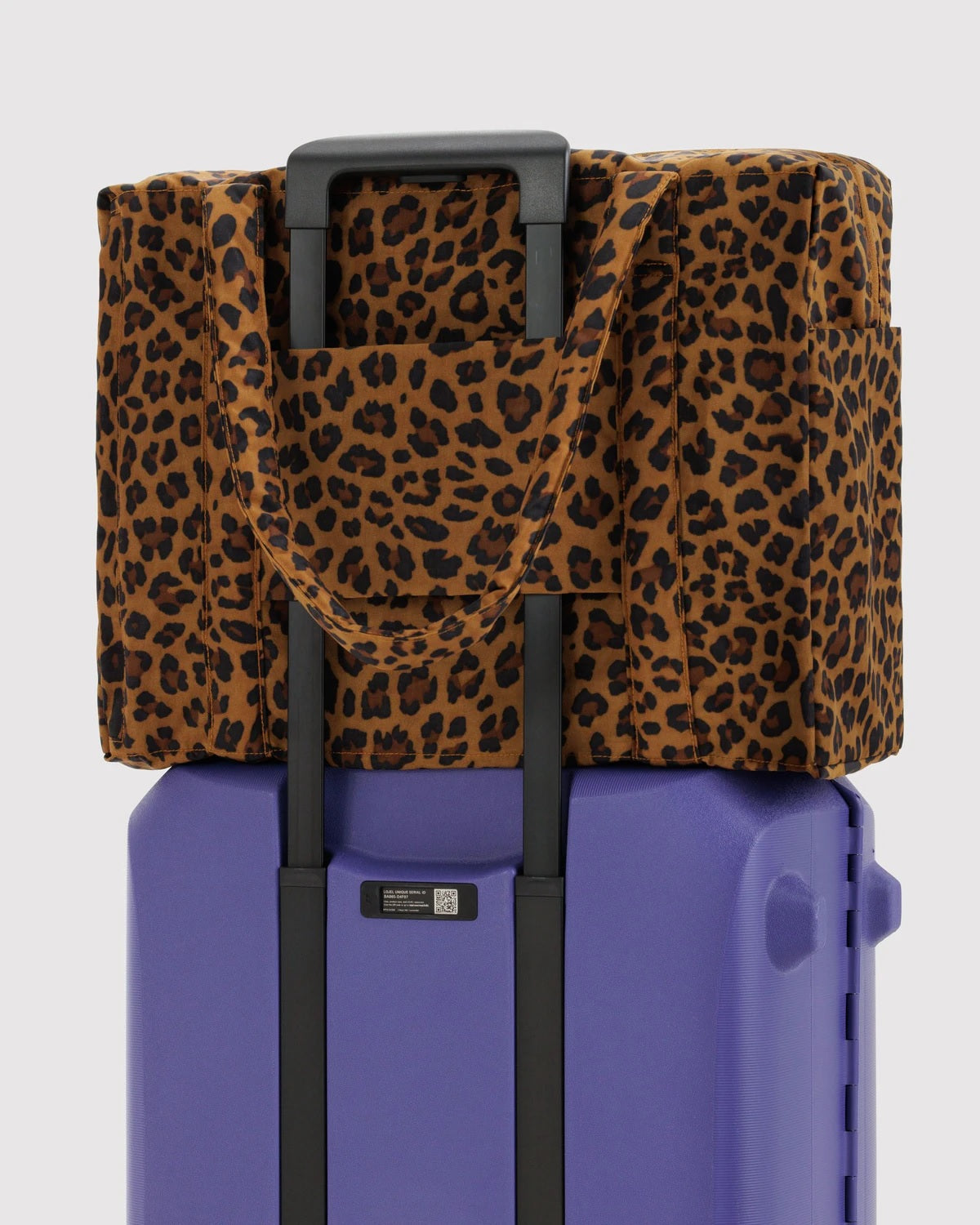 Cloud Carry-On - Homage Pasadena