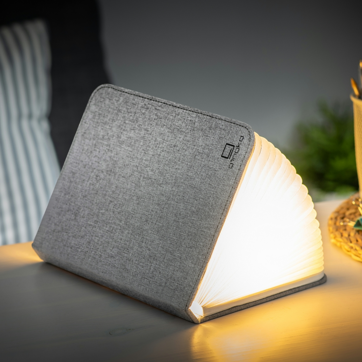 Mini Linen Smart Booklight