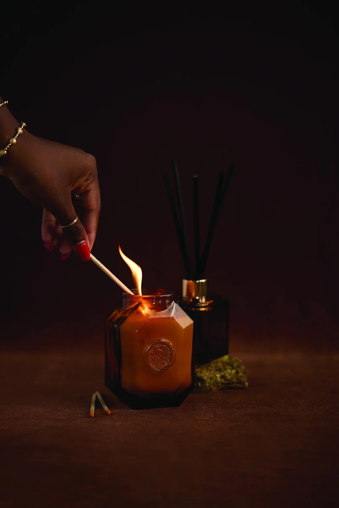 Botanica Candle - Leather + Smoke