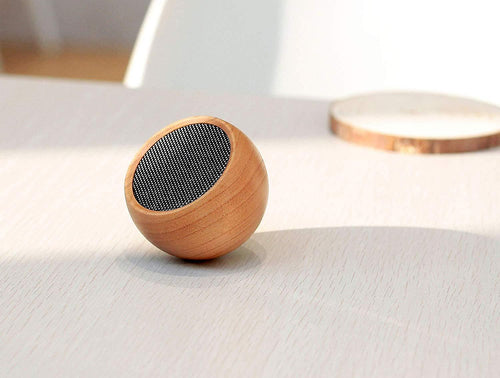 Load image 1 in gallery view. Tumbler Selfie Speaker - Cherry