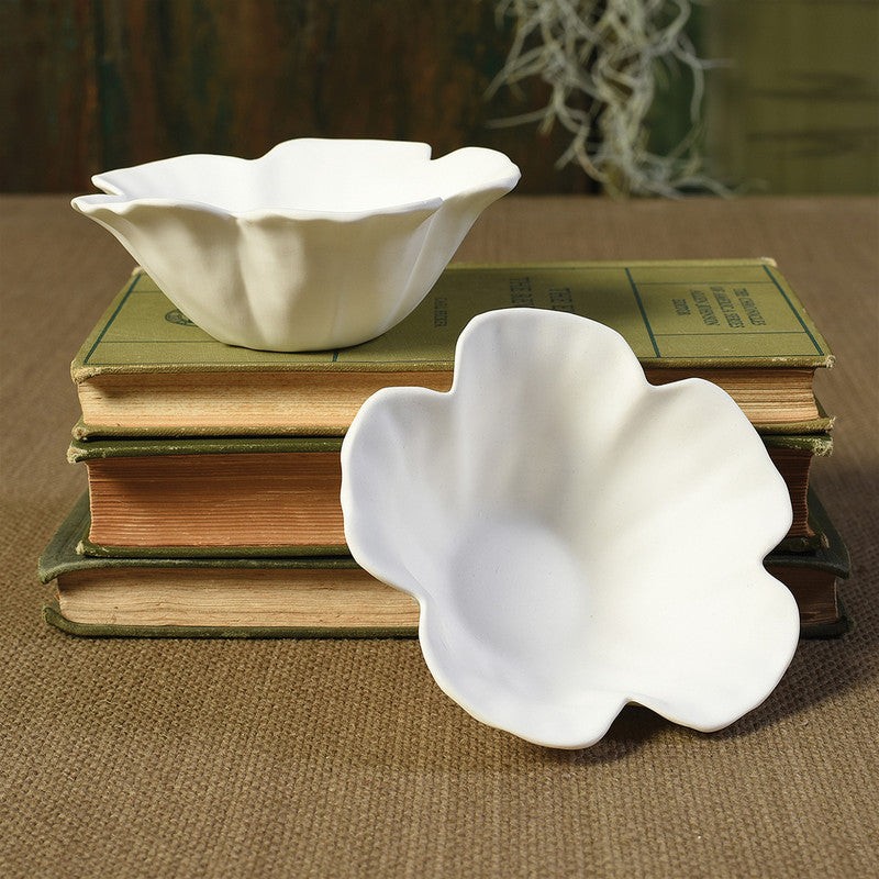 Hibiscus Floating Tealight Holder