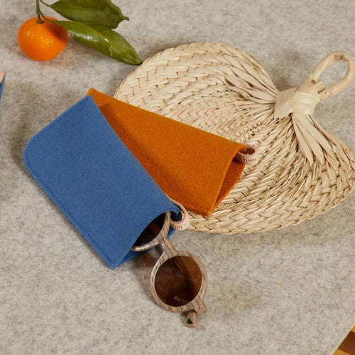 Load image 1 in gallery view