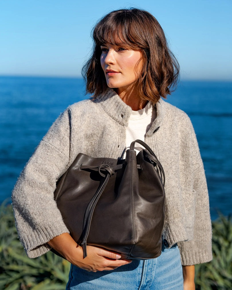 Florence Tote Aniline