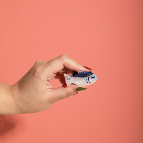 Load image 1 in gallery view. Dashi - Mini Hair Claw