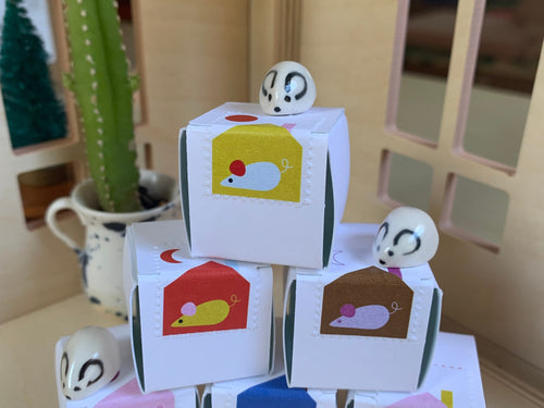 Load image 1 in gallery view