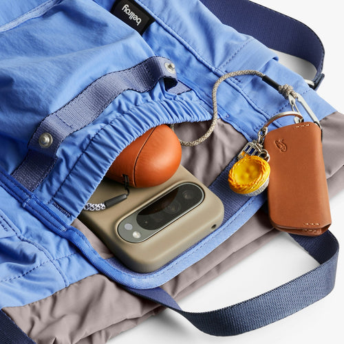 Load image 1 in gallery view