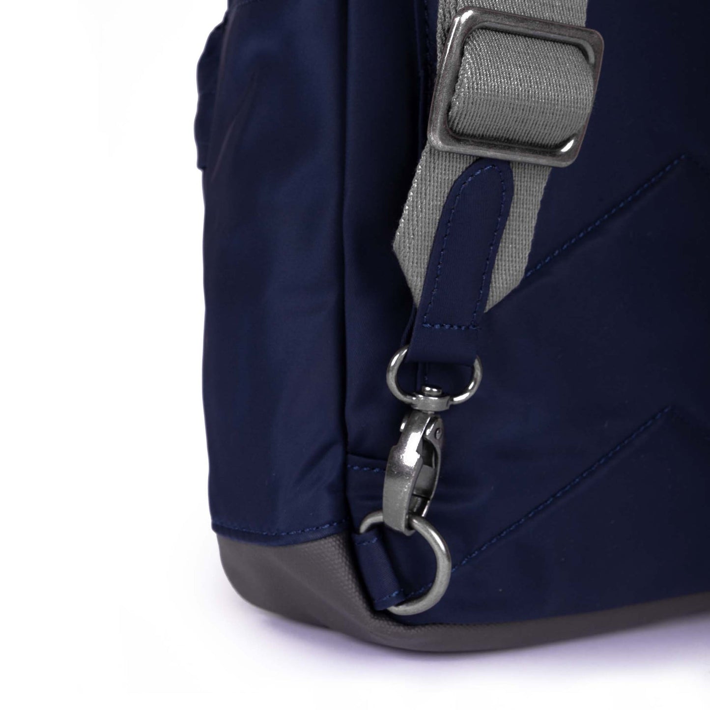 Willesden B Large Recycled Nylon Sling Bag