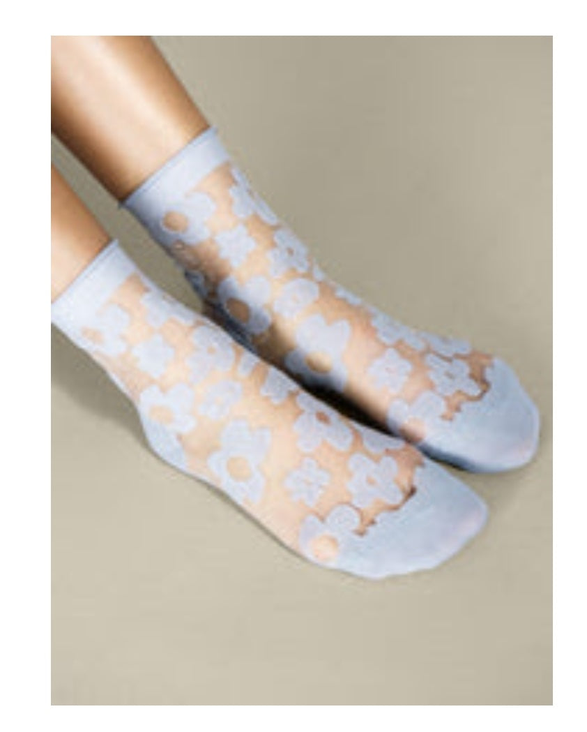 Pop Sheer Short Crew