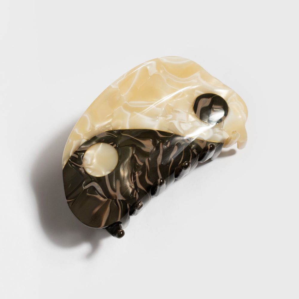 Large Neutral Yin-Yang Hair Claw Winona Irene