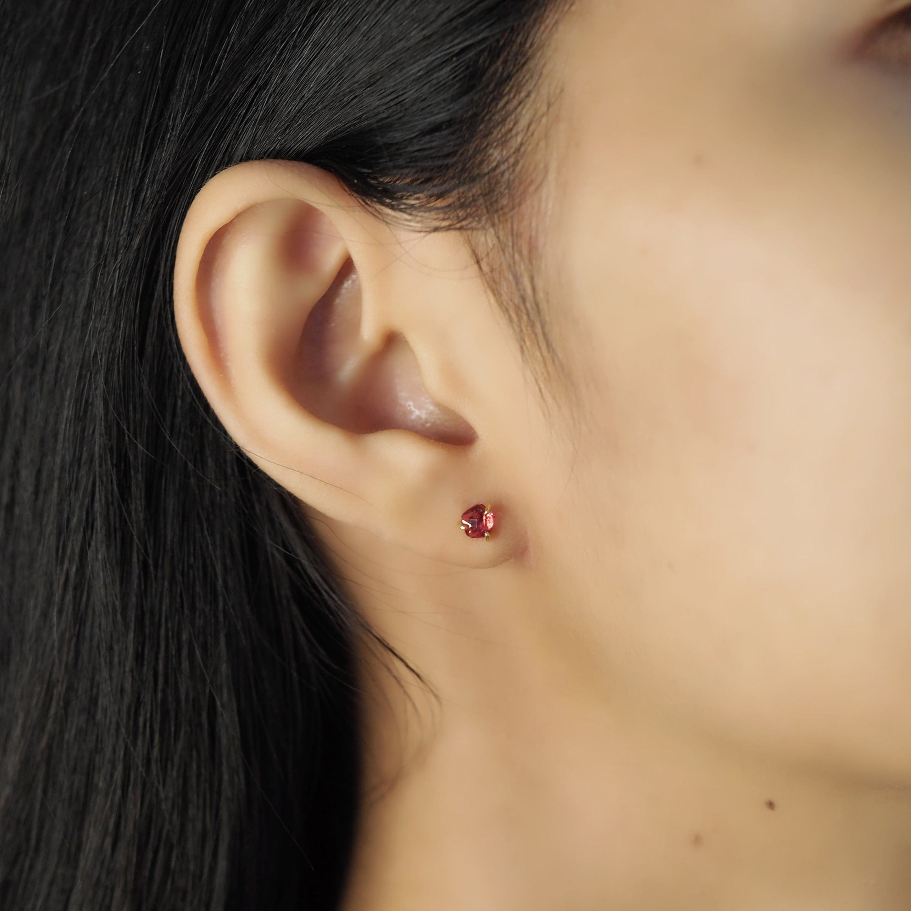 Organic Glass Stud -  Red