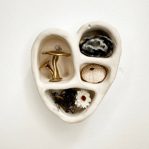 Load image 1 in gallery view