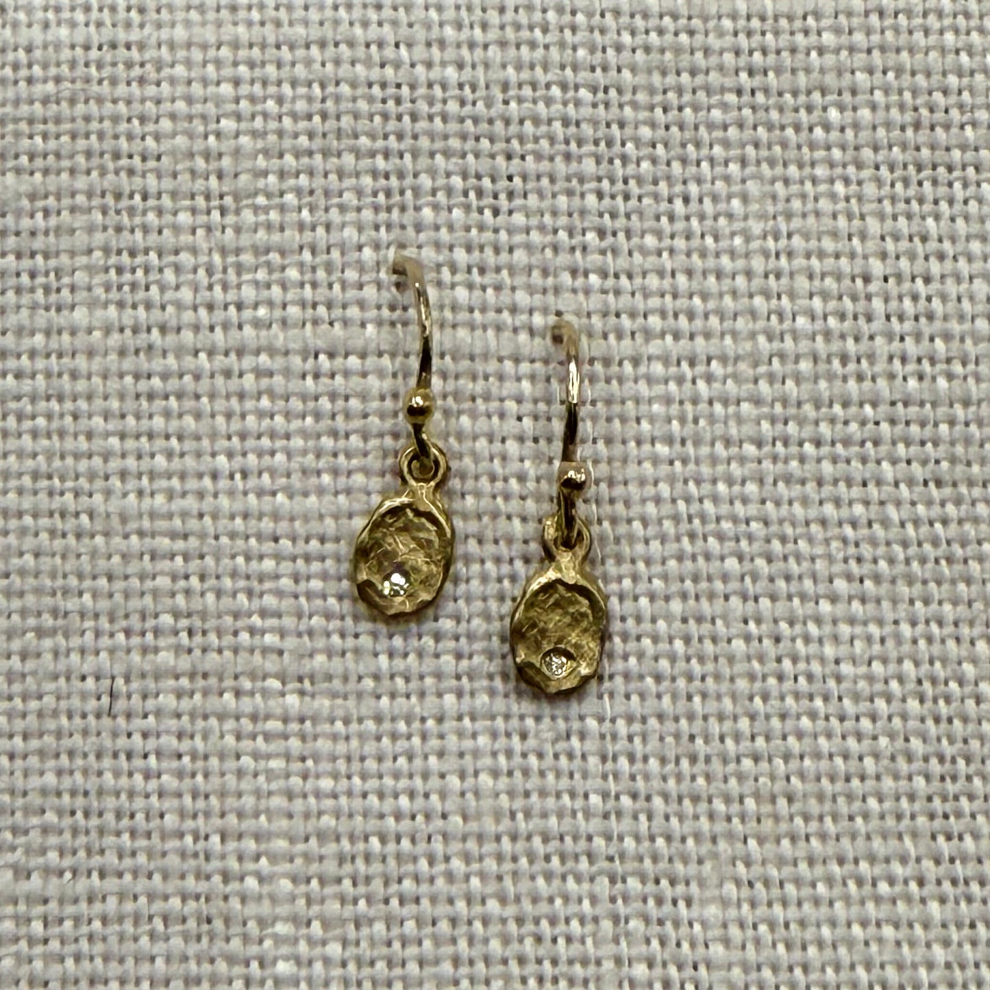 Flake with Diamond Dangle Earring 14 Karat Gold Earring