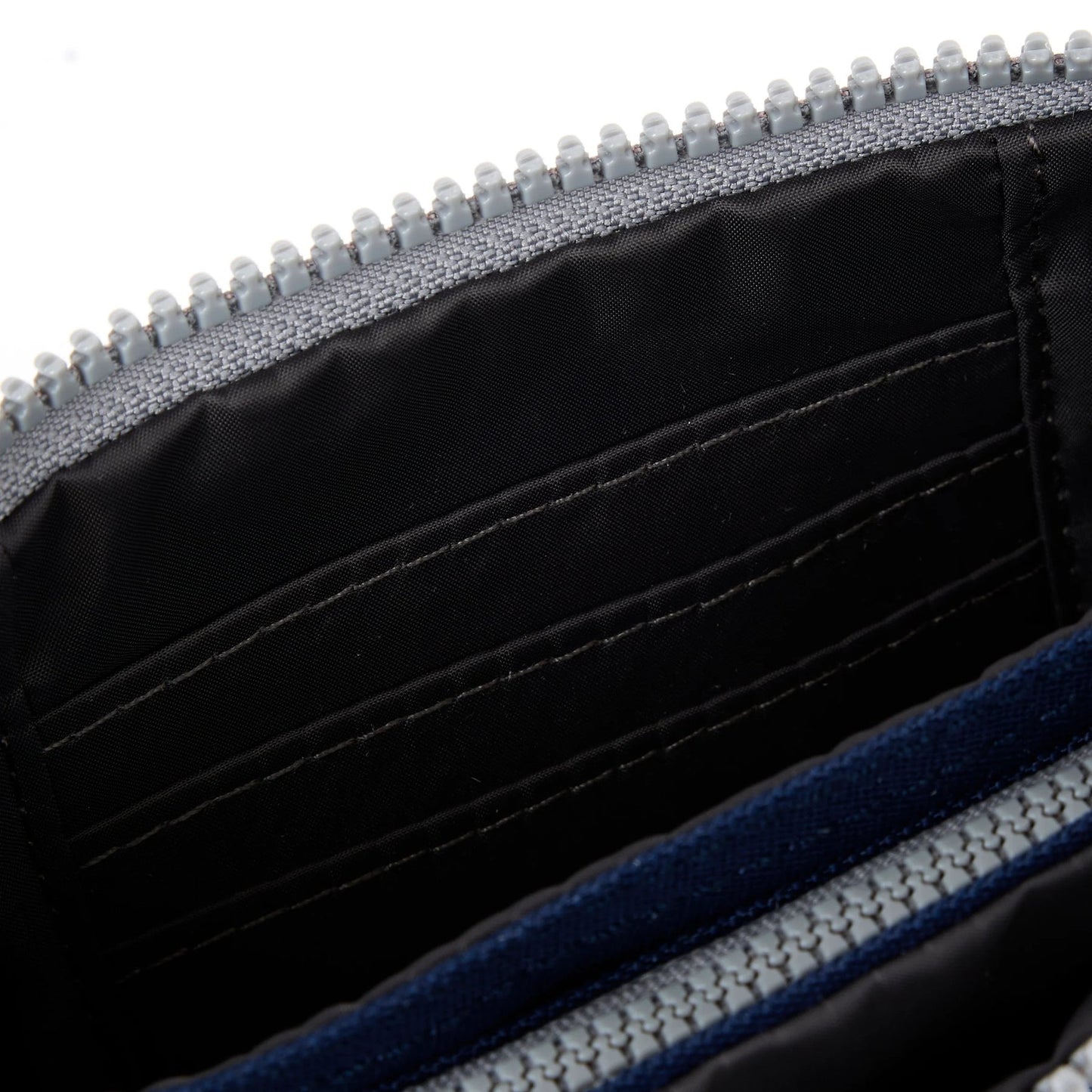 Carnaby Recycled Canvas Zipper Pouch - Medium