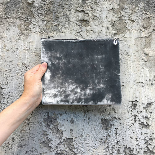 Load image 1 in gallery view