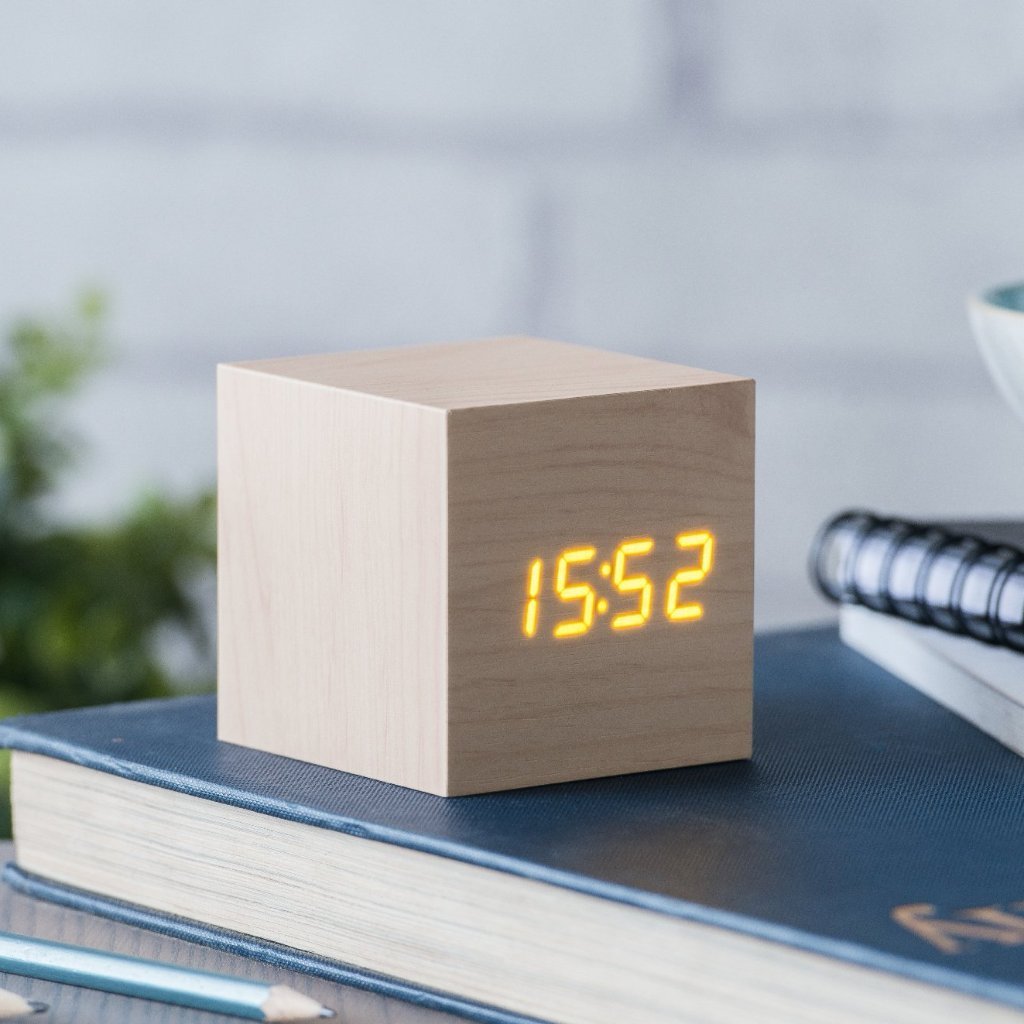 Cube Click Clock in Maple with White LED