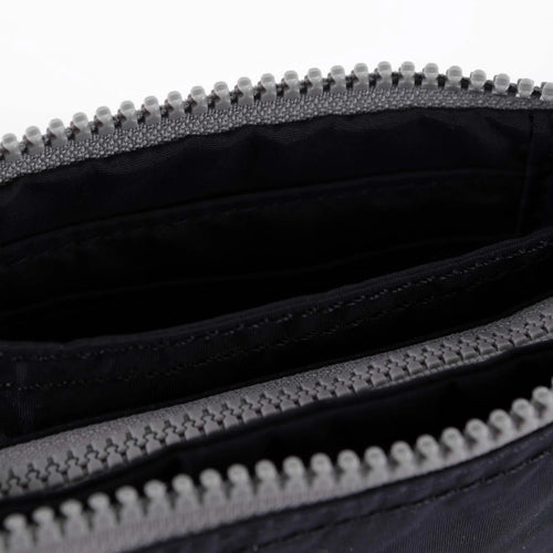 Load image 1 in gallery view