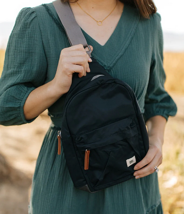 Willesden B Large Recycled Nylon Sling Bag